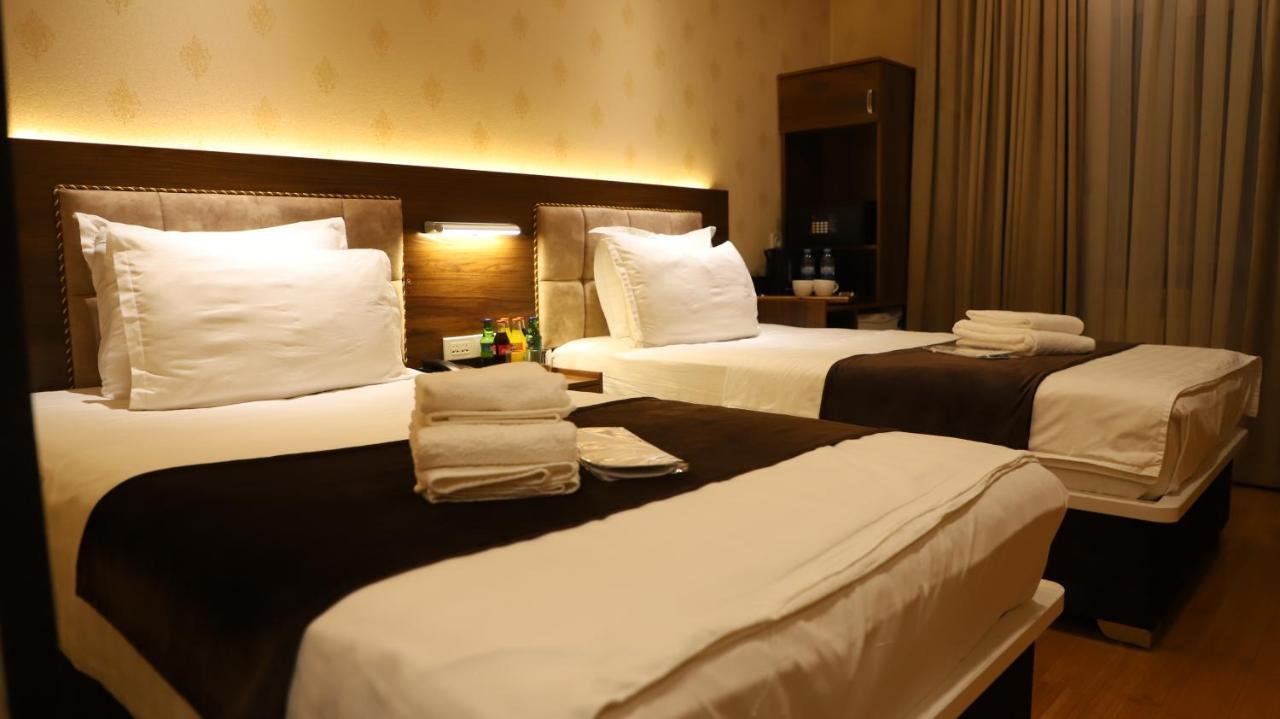 Grand Avenue Hotel Ташкент Екстериор снимка