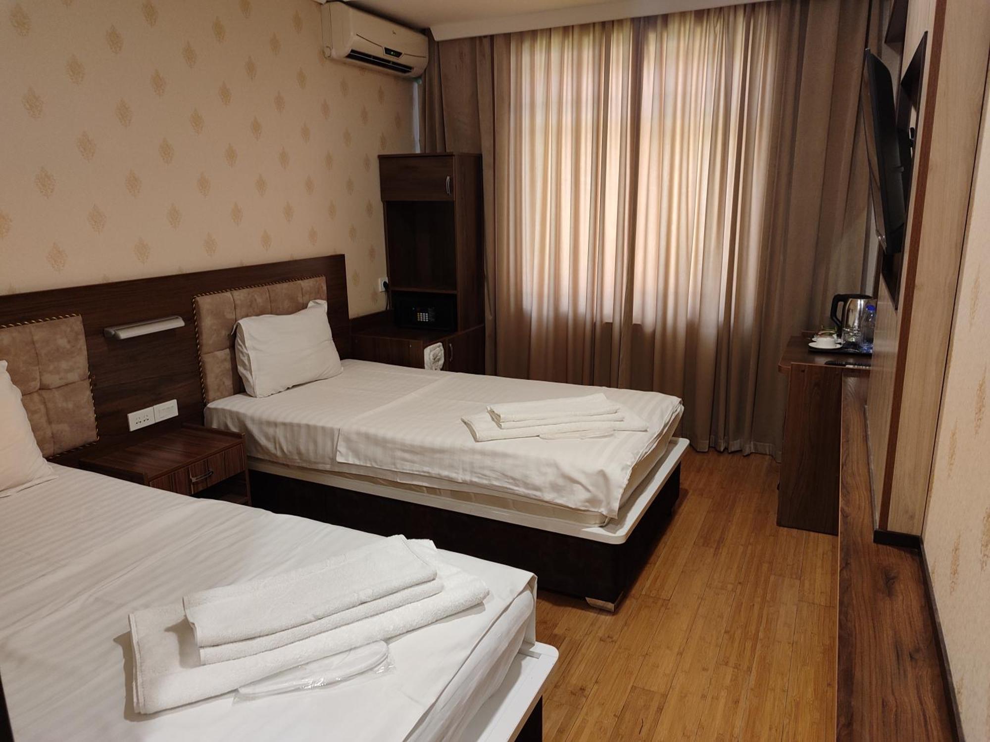 Grand Avenue Hotel Ташкент Екстериор снимка