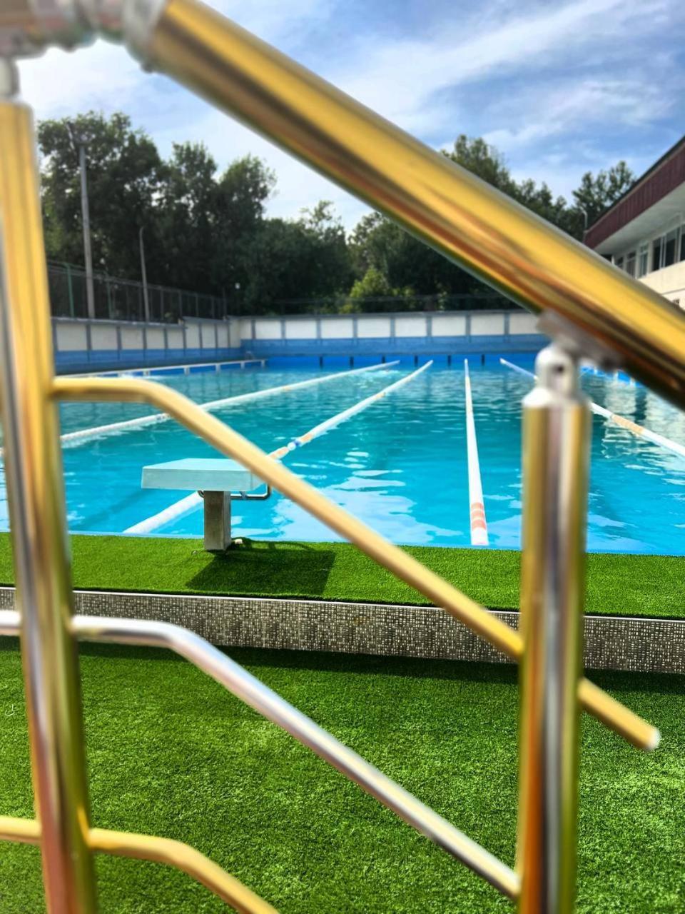 Grand Avenue Hotel Ташкент Екстериор снимка
